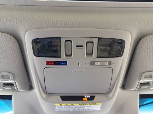 Used 2017 Subaru Outback 2.5i Limited image 20