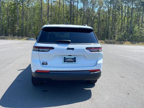 New 2026 Jeep Grand Cherokee L 4WD image 6