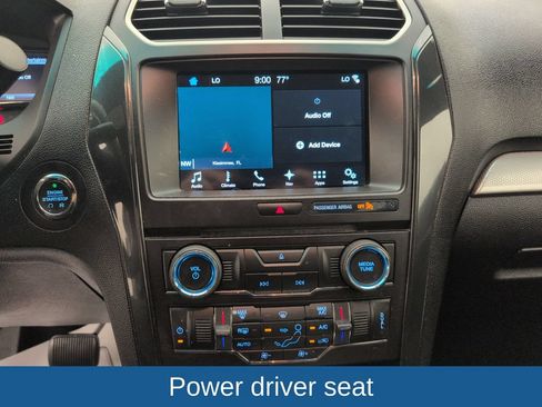 Used 2017 Ford Explorer XLT w/ Equipment Group 201A FWD image 25