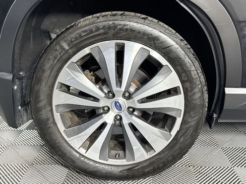 Used 2019 Subaru Ascent Touring image 32