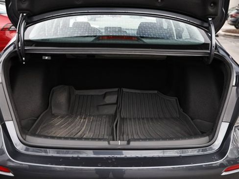 Used 2023 Honda Civic LX image 28