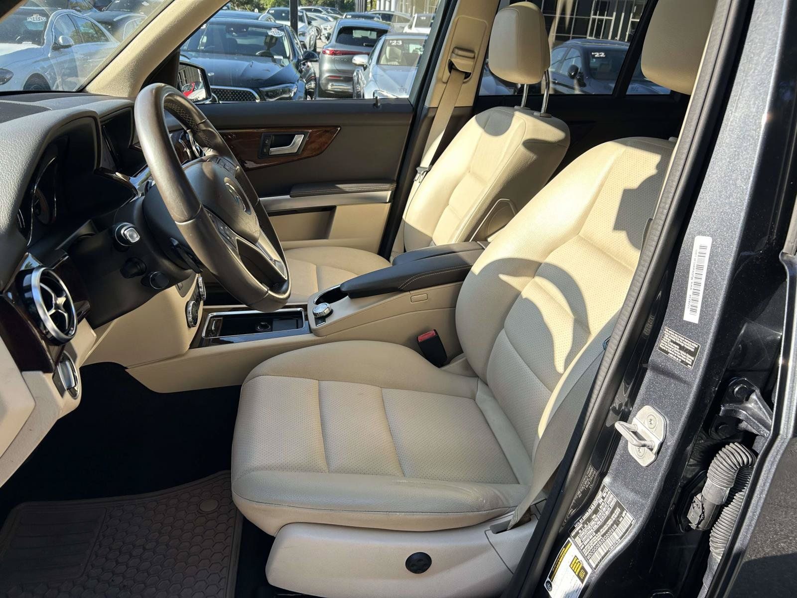 Used 2014 Mercedes-Benz GLK 250 BlueTEC 4MATIC image 21