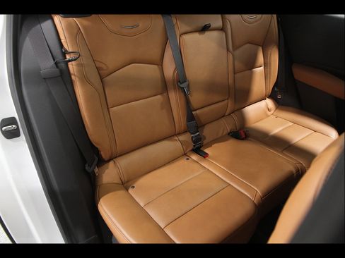 Used 2019 Cadillac XT4 Premium Luxury AWD/4WD image 20