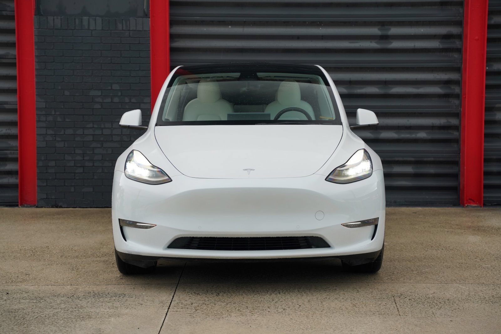 Used 2022 Tesla Model Y Long Range AWD/4WD image 7