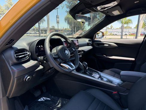 Used 2023 Dodge Hornet GT w/ GT Blacktop Package image 16