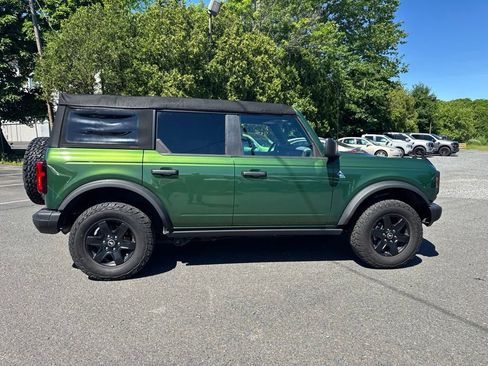 Used 2023 Ford Bronco Black Diamond AWD/4WD image 6