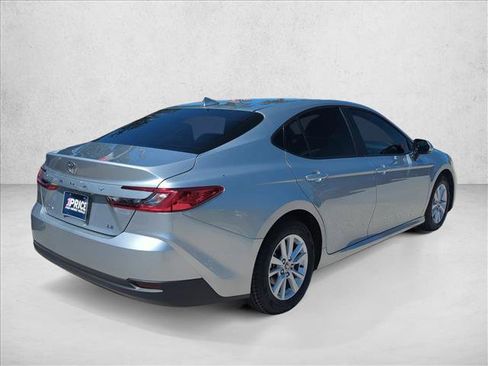 Certified 2025 Toyota Camry LE FWD image 5
