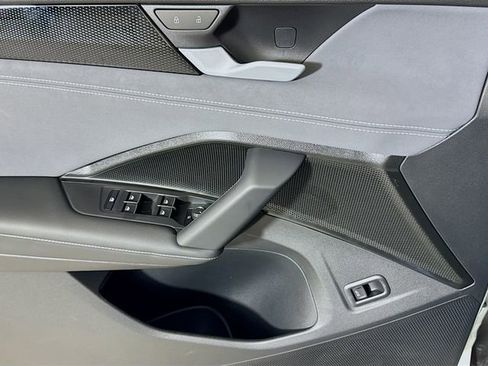 New 2026 Volkswagen Tiguan SE R-Line FWD image 15