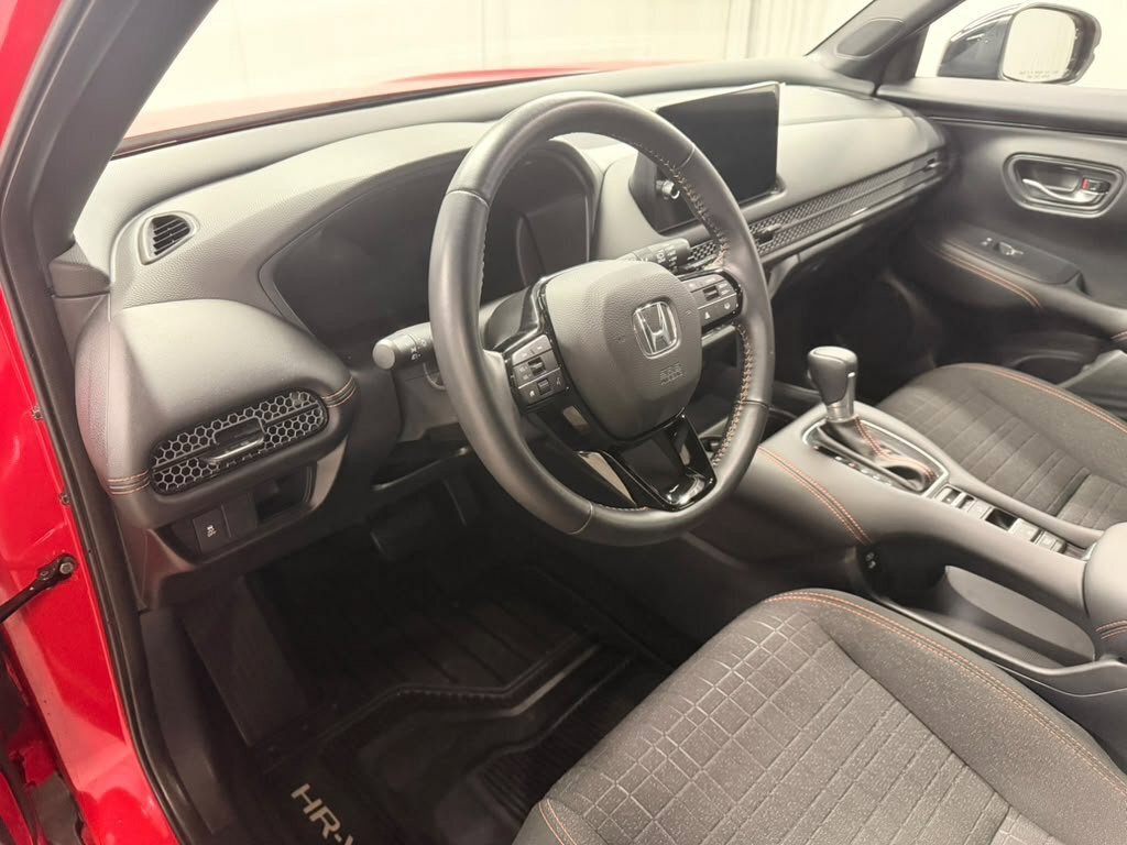 Certified 2026 Honda HR-V Sport image 21