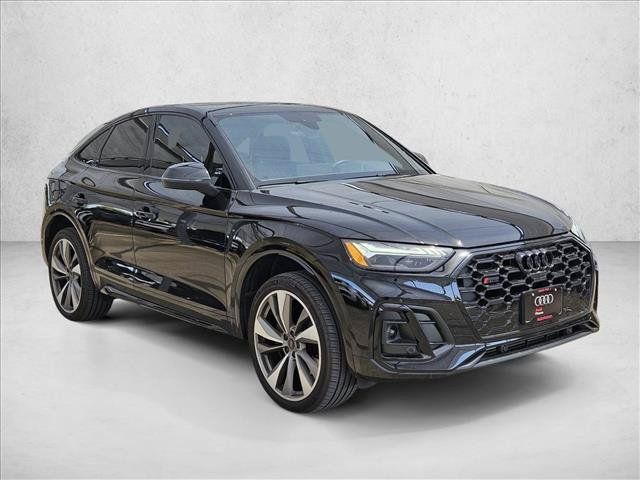 Used 2024 Audi SQ5 Prestige AWD/4WD image 3