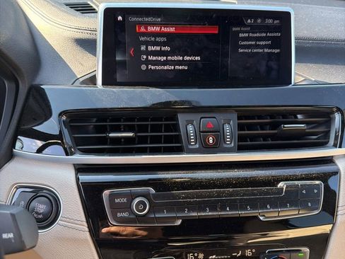 Used 2021 BMW X1 sDrive28i w/ Convenience Package image 2