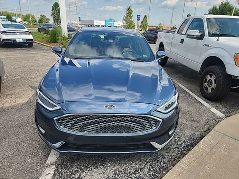 Used 2019 Ford Fusion Titanium FWD image 2