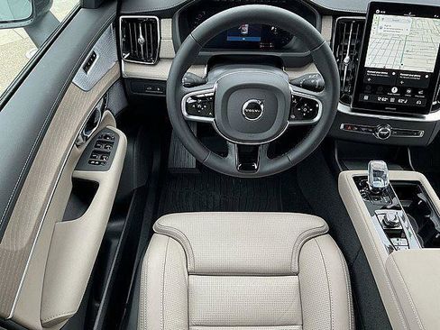 New 2026 Volvo XC90 T8 Ultra w/ Lounge Package AWD/4WD image 5