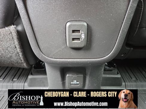 Used 2021 GMC Terrain SLT w/ Infotainment Package II image 18