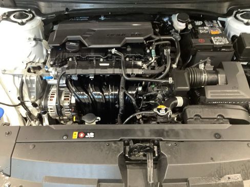 Certified 2025 Kia K4 GT-Line w/ GT-Line Premium Package FWD image 19