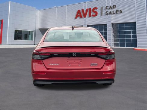 Used 2024 Honda Accord Sport image 7