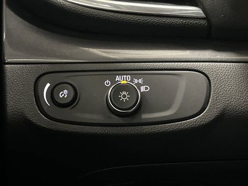 Used 2019 Buick Encore Preferred w/ Safety Package image 22