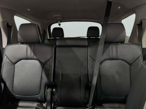 Used 2023 Honda Pilot Elite image 60