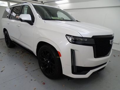 Certified 2022 Cadillac Escalade Sport w/ Touring Package