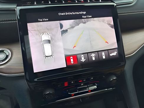 Used 2022 Jeep Grand Cherokee L Summit w/ Advanced Protech Group IV image 49