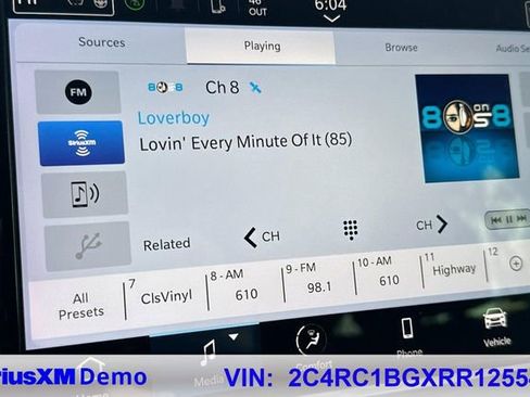 Used 2024 Chrysler Pacifica Touring-L image 56