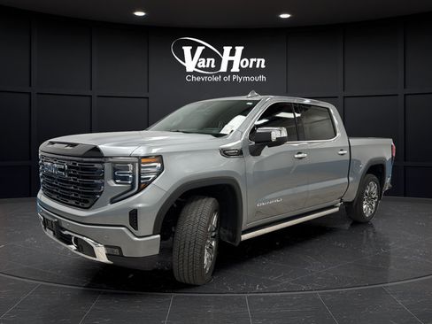 Used 2025 GMC Sierra 1500 Denali Ultimate AWD/4WD image 3