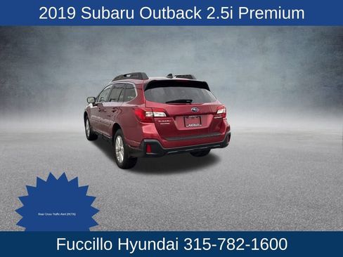 Used 2019 Subaru Outback 2.5i Premium image 8