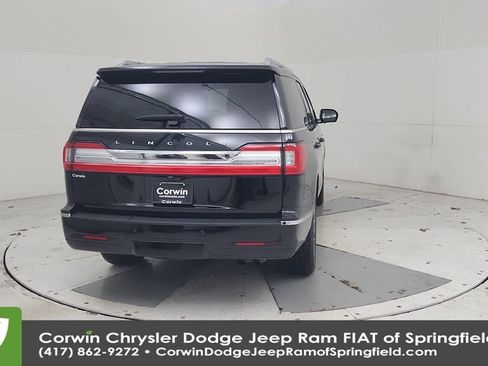Used 2021 Lincoln Navigator Reserve w/ Luxury Package image 13