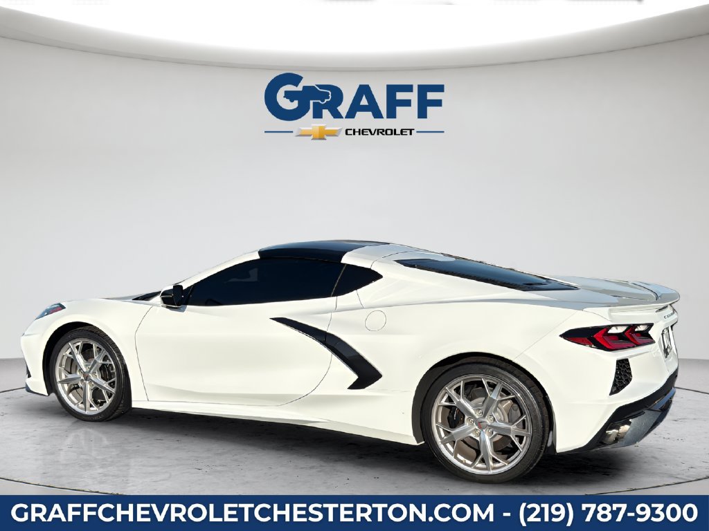 Used 2023 Chevrolet Corvette Stingray Coupe w/ Z51 Performance Package RWD image 4