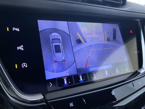 Used 2020 Cadillac XT6 Premium Luxury image 6