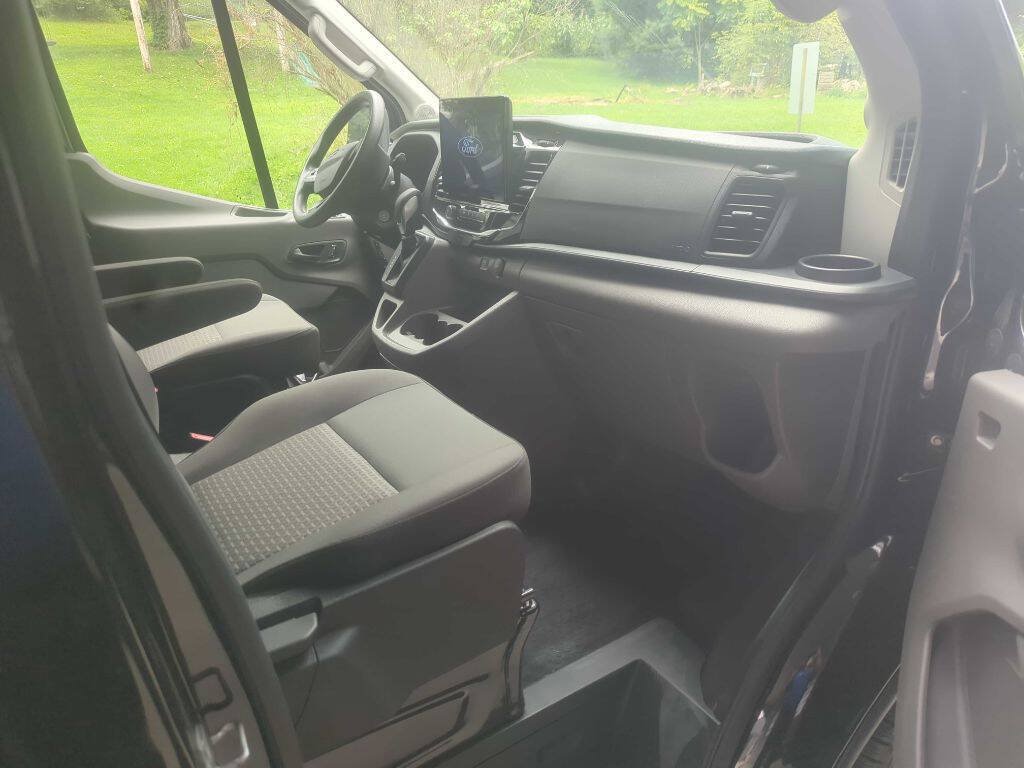 Used 2025 Ford Transit 350 XLT RWD image 30