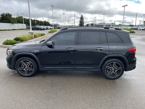 Used 2022 Mercedes-Benz GLB 250 4MATIC image 8