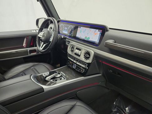Used 2023 Mercedes-Benz G 550 image 18