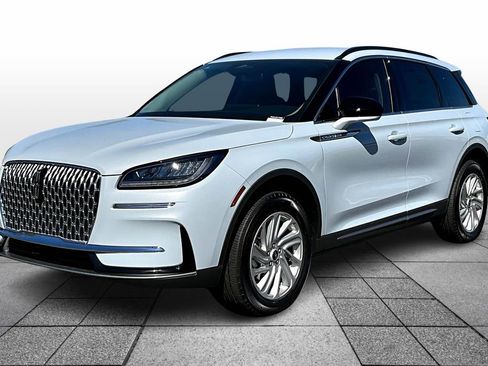 New 2026 Lincoln Corsair Premiere image 2