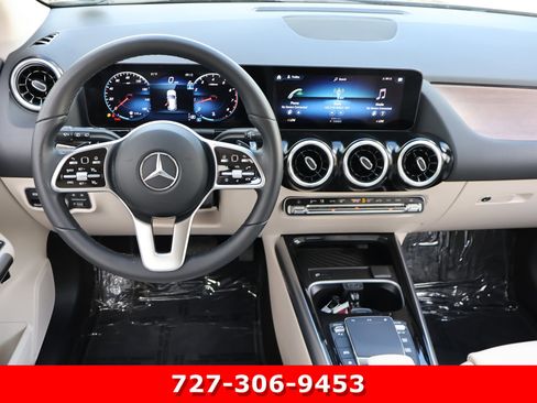 Certified 2023 Mercedes-Benz GLA 250 image 19