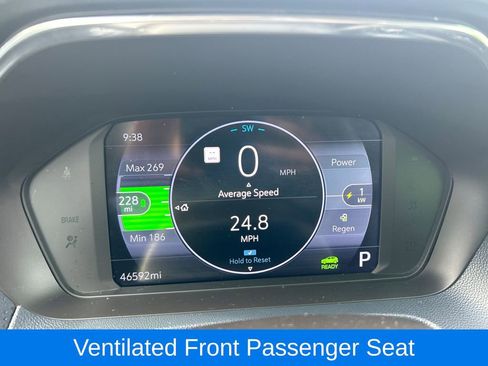 Certified 2023 Chevrolet Bolt EUV Premier w/ Sun & Sound Package image 14