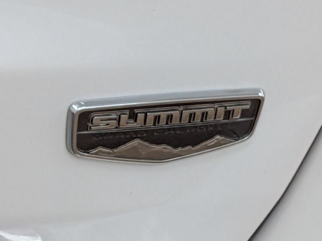 Used 2019 Jeep Grand Cherokee Summit AWD/4WD image 9