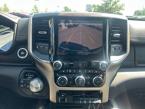 Used 2019 RAM 1500 Laramie AWD/4WD image 22