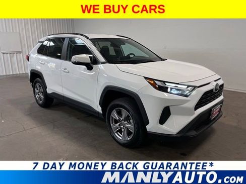 Used 2024 Toyota RAV4 XLE FWD image 1