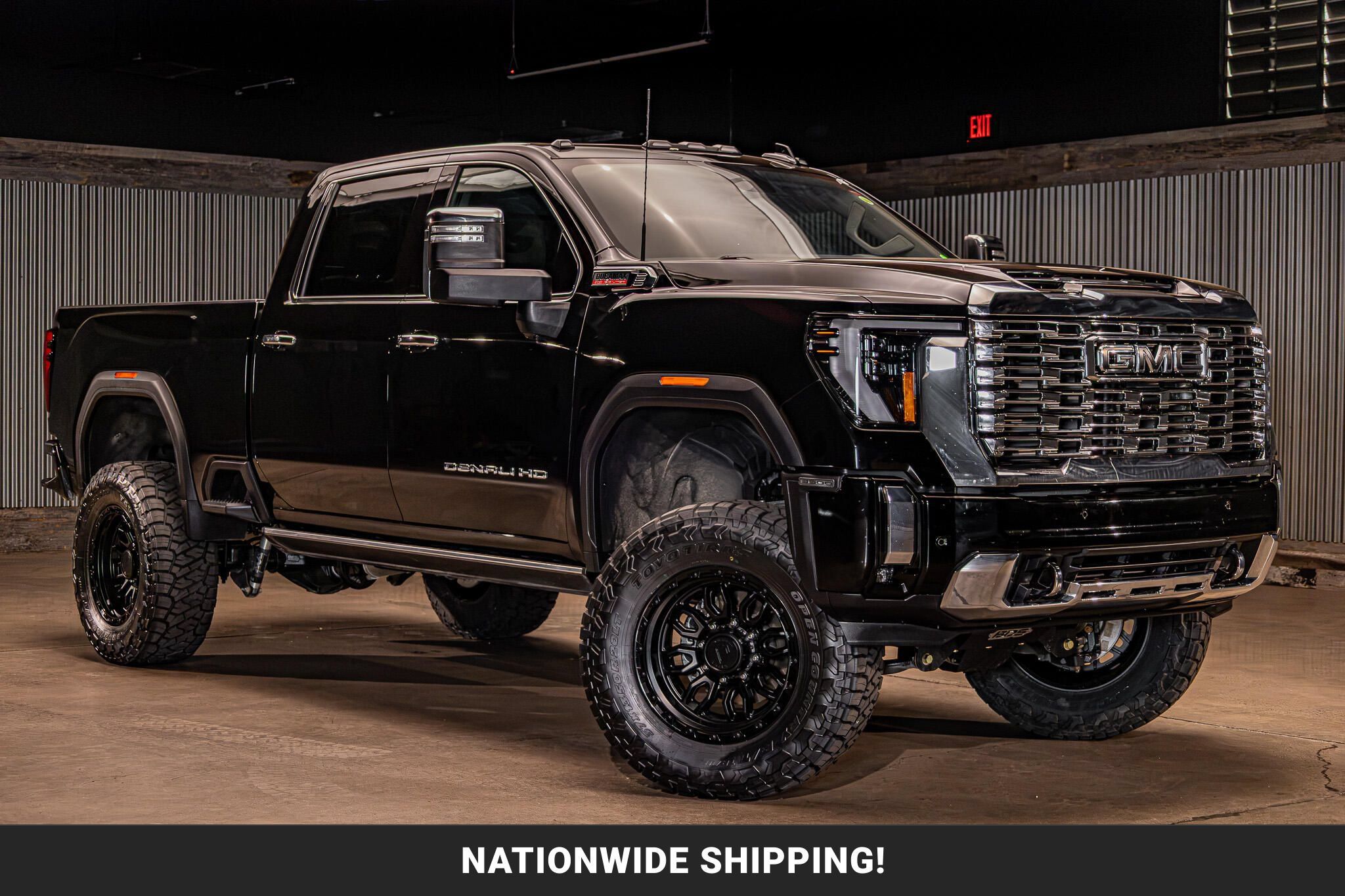 Used 2026 GMC Sierra 3500 Denali w/ Denali Reserve Package AWD/4WD image 1