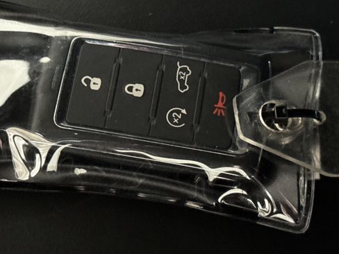 Used 2023 Jeep Grand Cherokee L Summit image 35