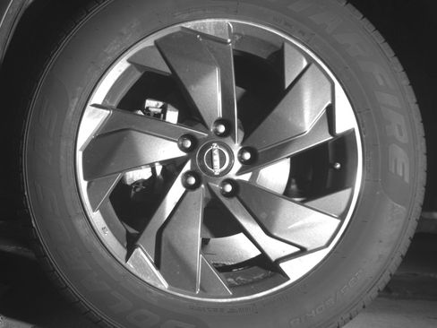 Used 2025 Nissan Rogue SV image 12