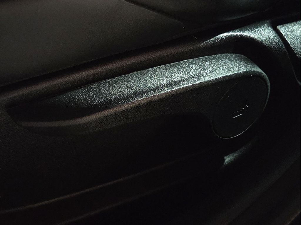 Used 2024 Hyundai Elantra N FWD image 19