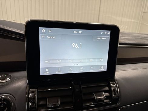 Used 2020 Lincoln Navigator Black Label AWD/4WD image 13