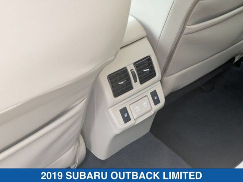 Used 2019 Subaru Outback 2.5i Limited AWD/4WD image 32