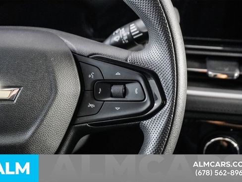 Used 2025 Chevrolet TrailBlazer LT image 34