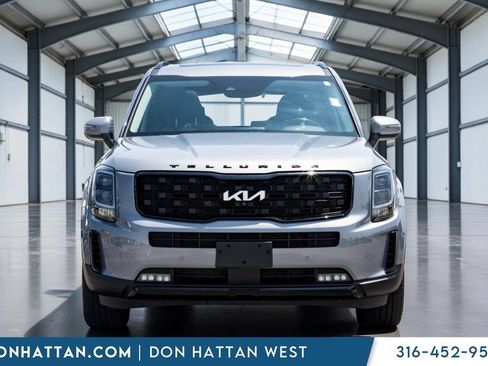 Used 2022 Kia Telluride SX w/ Nightfall Edition Package AWD/4WD image 25