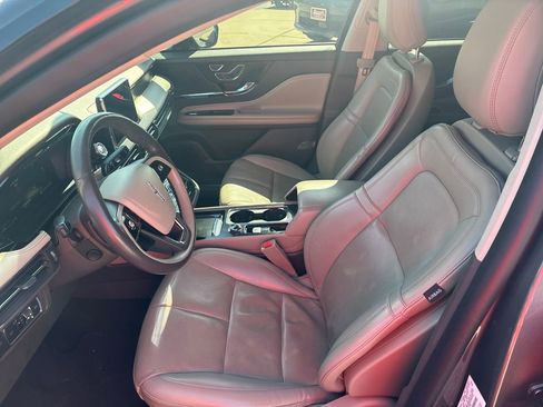 Used 2022 Lincoln Corsair Reserve w/ Elements Package image 2