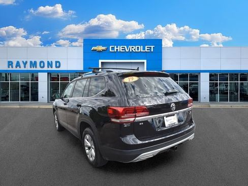 Used 2019 Volkswagen Atlas SE w/ Towing Package AWD/4WD image 6