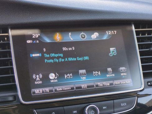 Used 2019 Buick Encore Essence w/ Experience Buick Package image 32